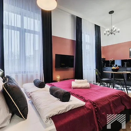 Kolorova By Lookap - Darmowy Parking W Centrum Lodzi!