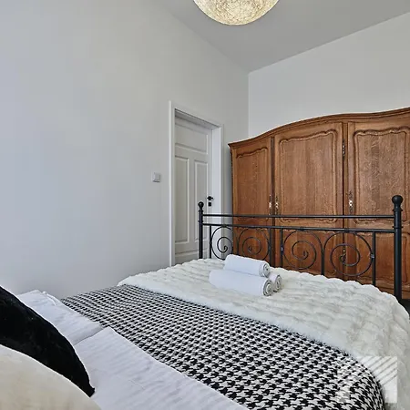 Apartmán Kolorova By Lookap - Darmowy Parking W Centrum Lodzi!