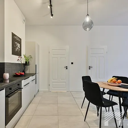 Kolorova By Lookap - Darmowy Parking W Centrum Lodzi! Appartamento