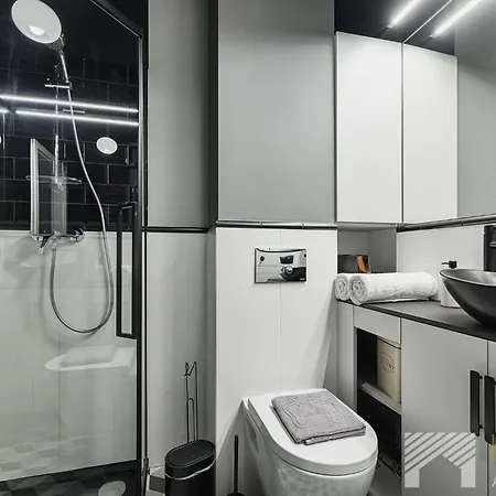 Kolorova By Lookap - Darmowy Parking W Centrum Lodzi! Łódź