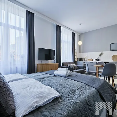 Kolorova By Lookap - Darmowy Parking W Centrum Lodzi! * Lodž