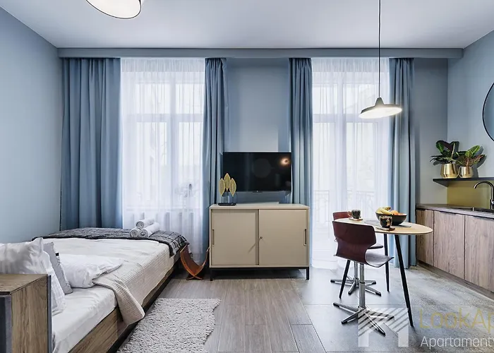 Kolorova By Lookap - Darmowy Parking W Centrum Lodzi! Łódź