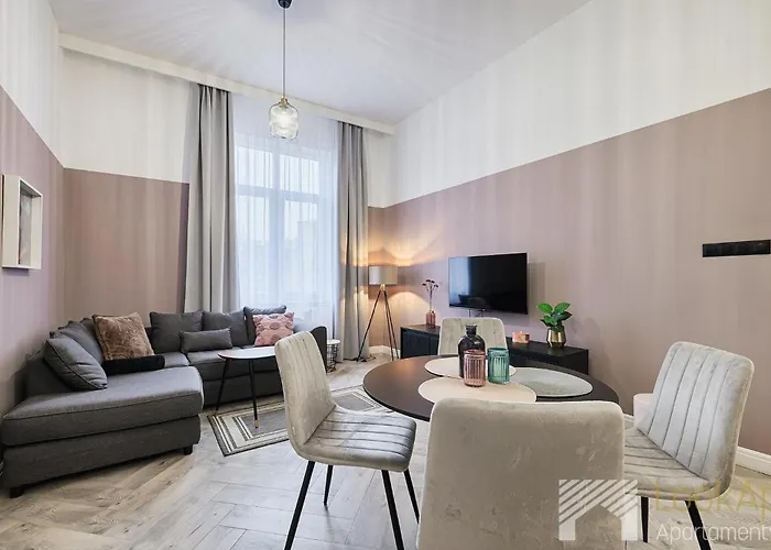 Kolorova By Lookap - Darmowy Parking W Centrum Lodzi! *