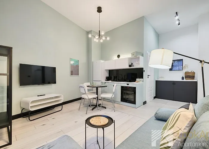 Kolorova By Lookap - Darmowy Parking W Centrum Lodzi! Apartamento *