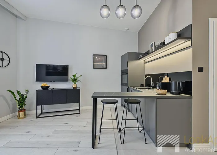 Kolorova By Lookap - Darmowy Parking W Centrum Lodzi! Apartamento *