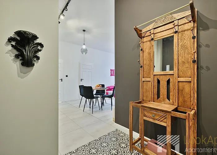 Kolorova By Lookap - Darmowy Parking W Centrum Lodzi! *