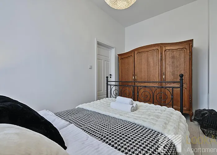 Apartamento Kolorova By Lookap - Darmowy Parking W Centrum Lodzi!