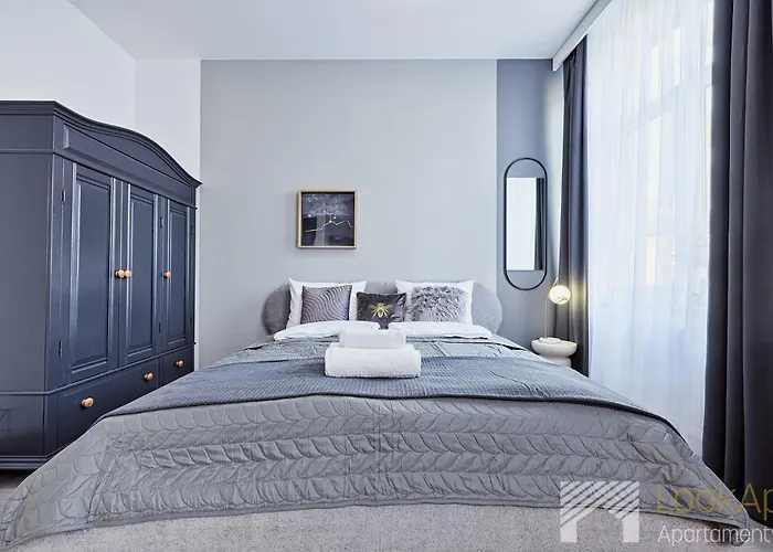 Kolorova By Lookap - Darmowy Parking W Centrum Lodzi! Łódź