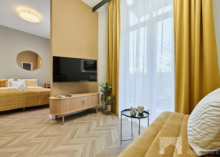 Kolorova By Lookap - Darmowy Parking W Centrum Lodzi! *