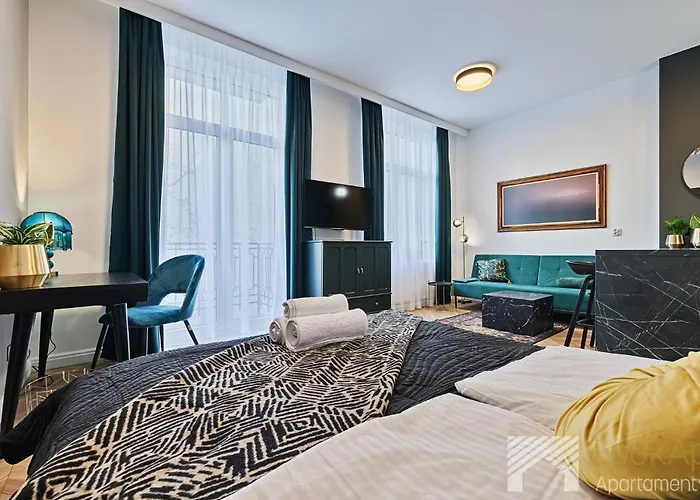 Kolorova By Lookap - Darmowy Parking W Centrum Lodzi!